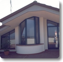 Window and door frames - Photo 4